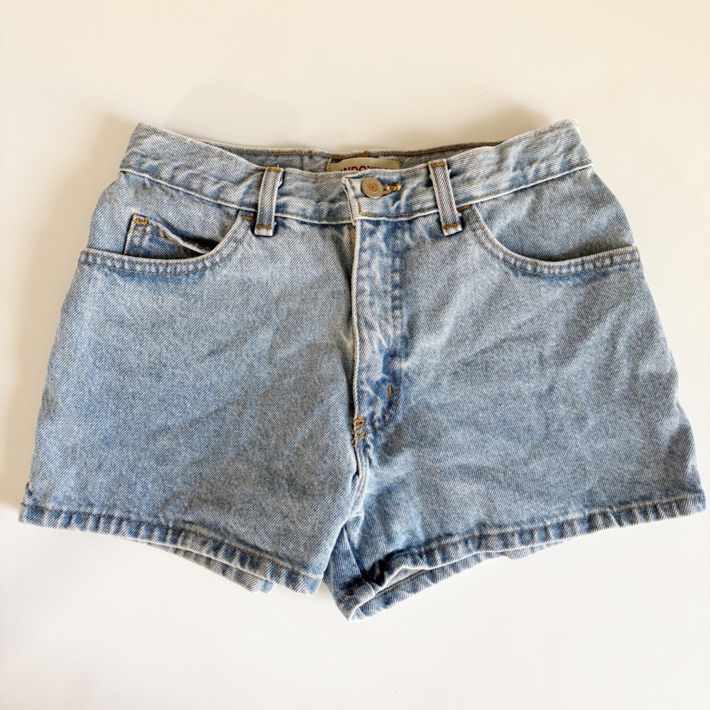LondonJean Womens High Rise Light Wash 90s Vintage Denim Mom Shorts Size 6